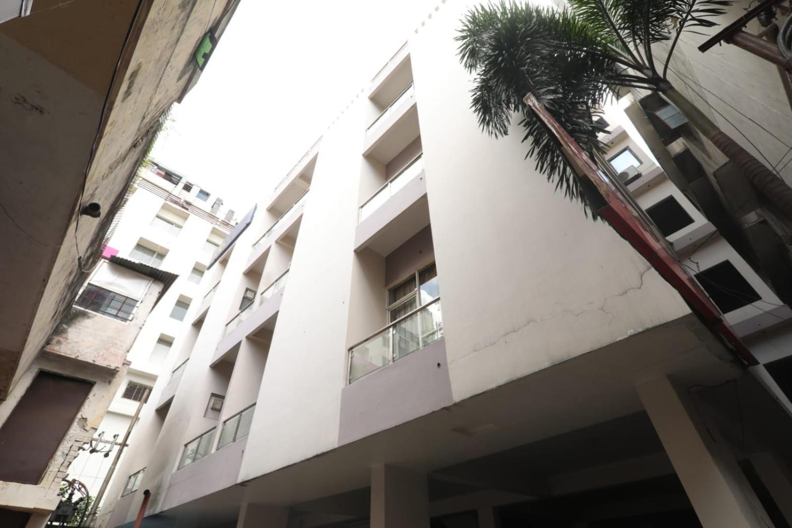 Hotel Global Inn -1 Km From Railway Station - Lift Food And Free Parking Lucknow Exterior foto