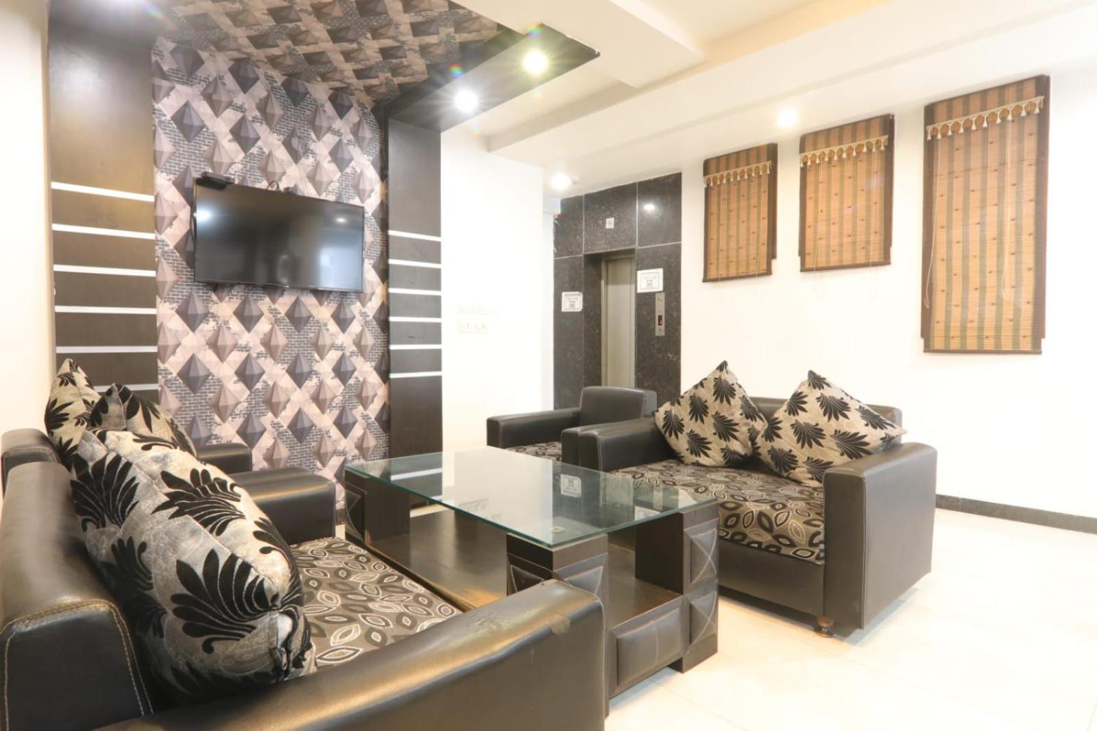 Hotel Global Inn -1 Km From Railway Station - Lift Food And Free Parking Lucknow Exterior foto